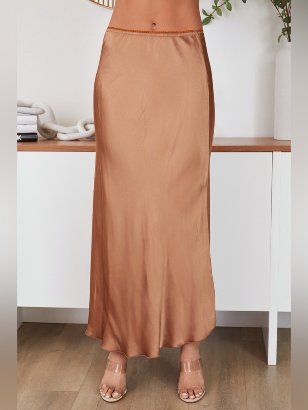 (9298/235110-TOB) SOLID ELASTIC LACE TRIM WAIST SILKY VISCOSE MAXI SKIRT